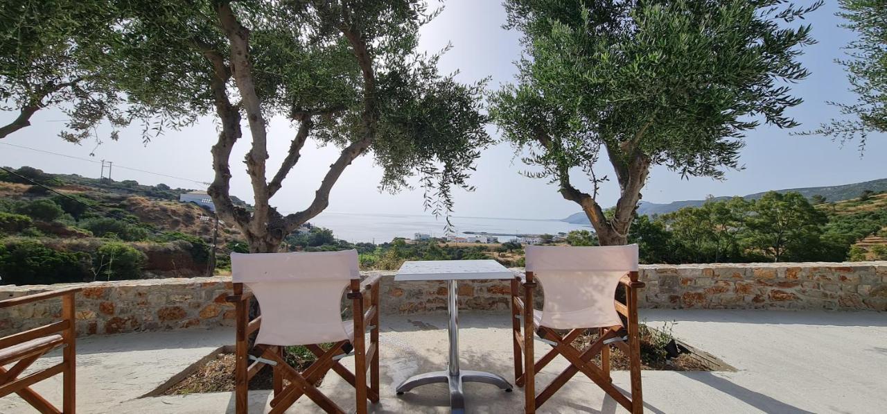 Philyra Appartments Agia Pelagia  Bagian luar foto
